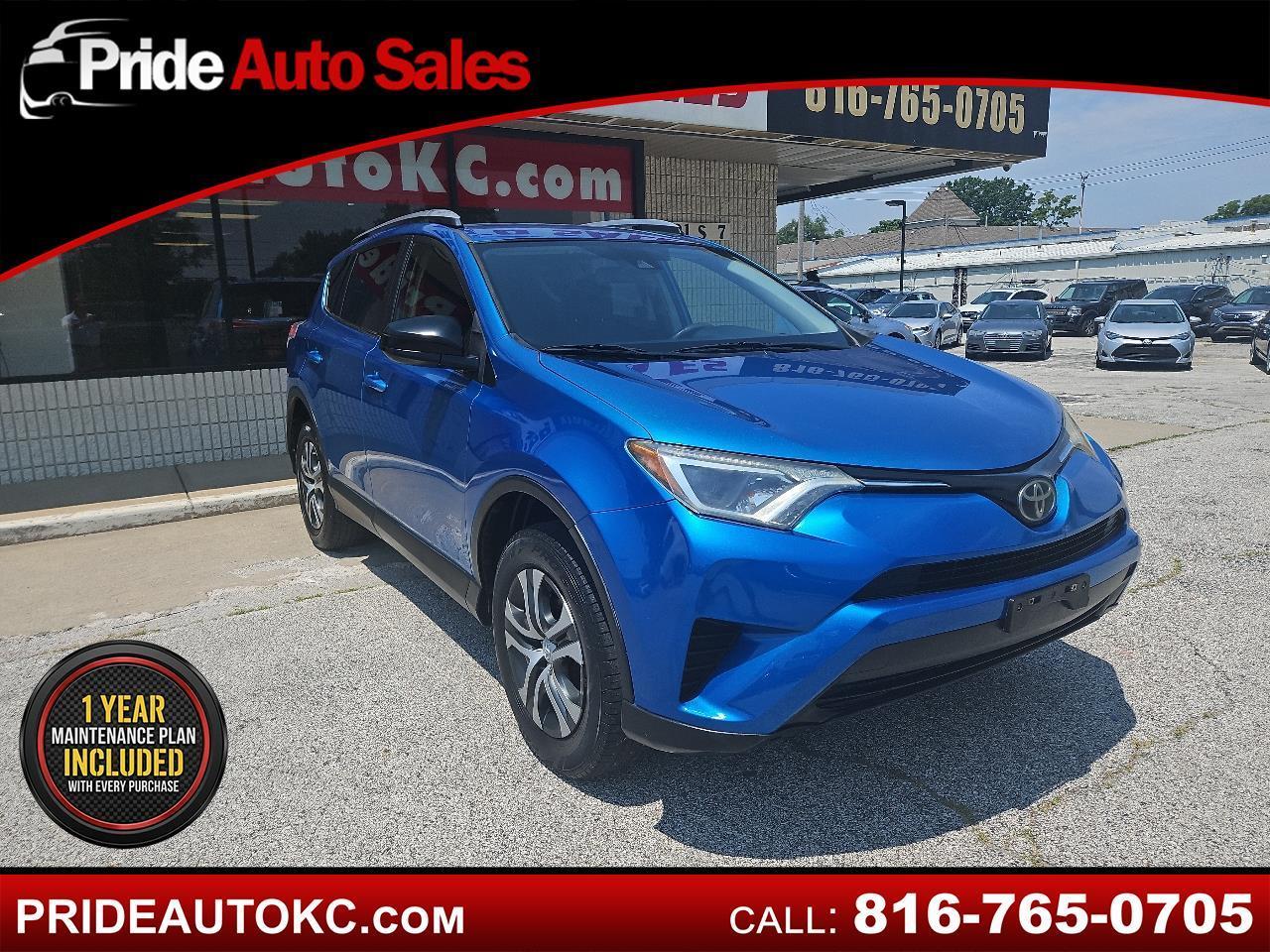Toyota RAV4 LE 2017