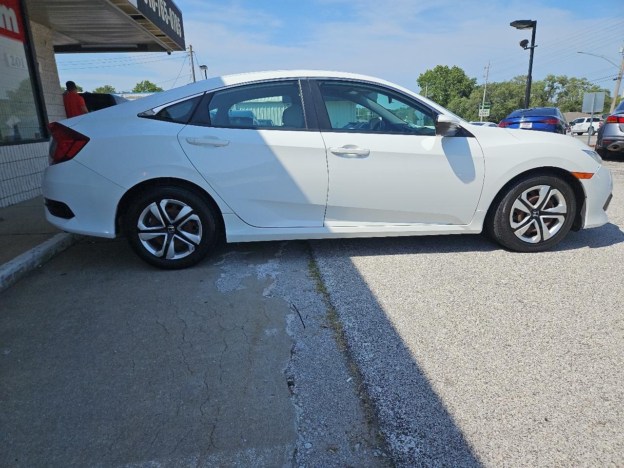 Honda Civic LX sedan 2018