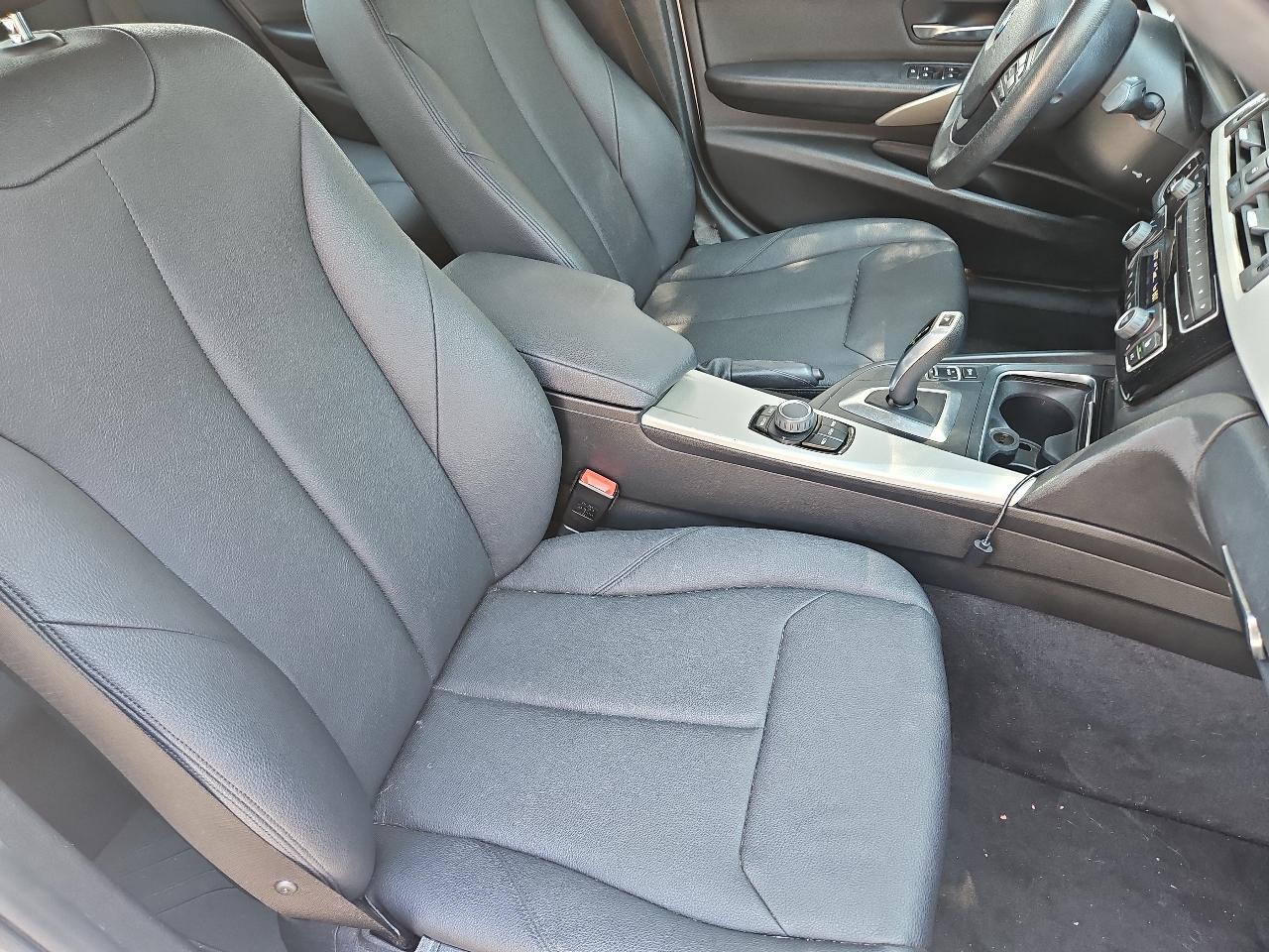BMW 3-Series 320i xDrive Sedan 2018