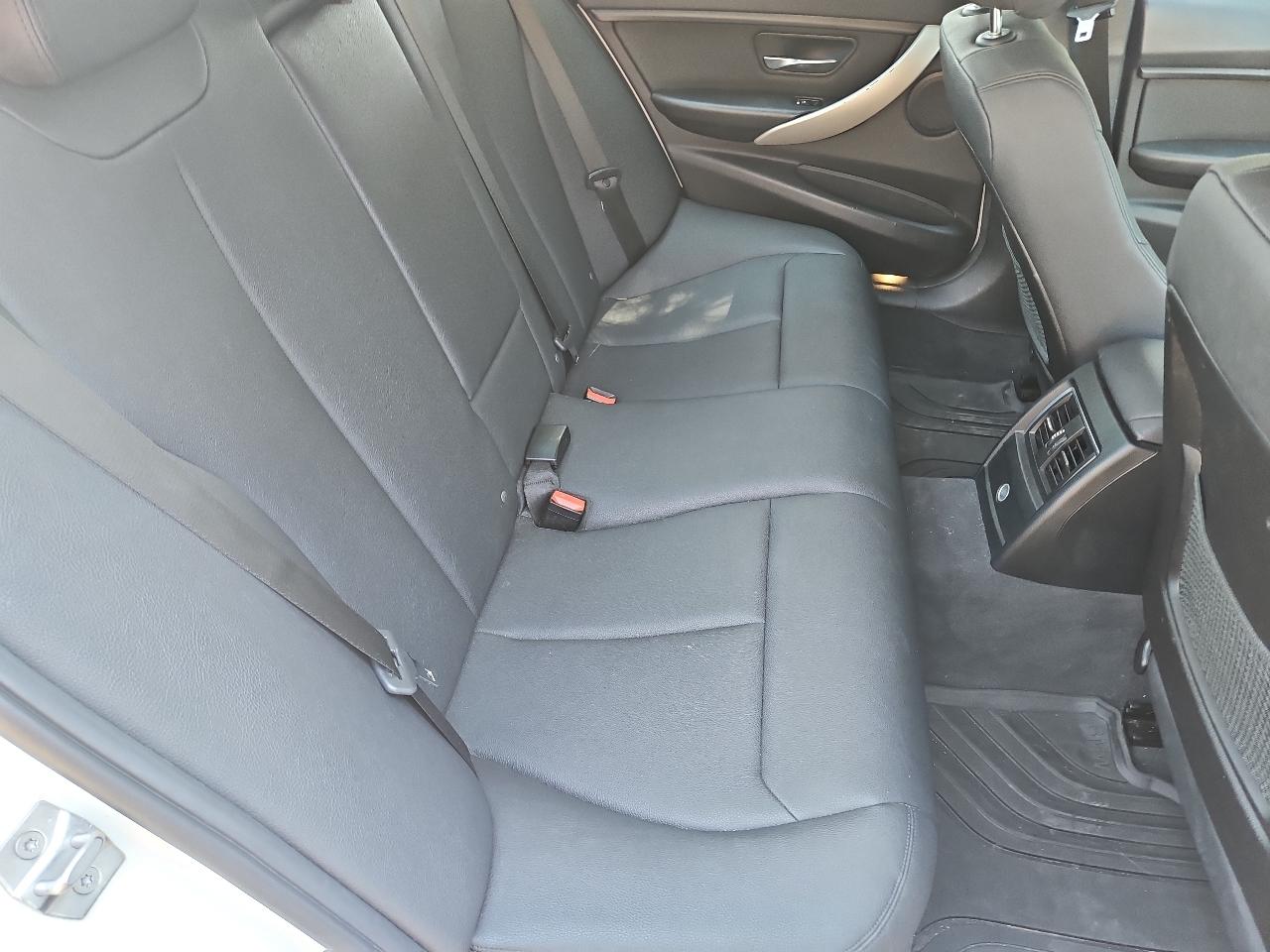 BMW 3-Series 320i xDrive Sedan 2018
