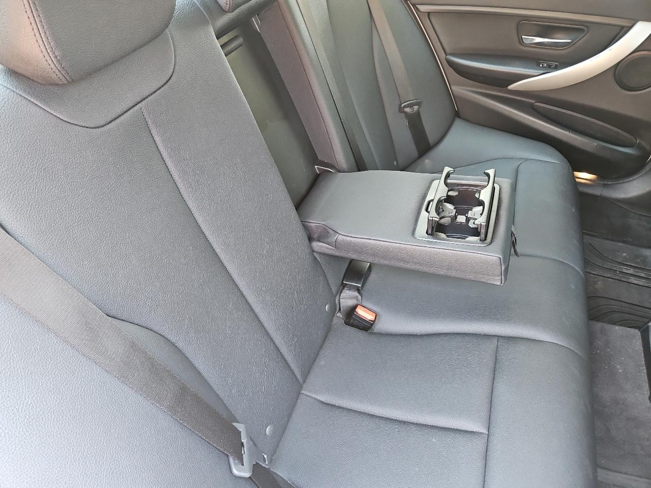 BMW 3-Series 320i xDrive Sedan 2018