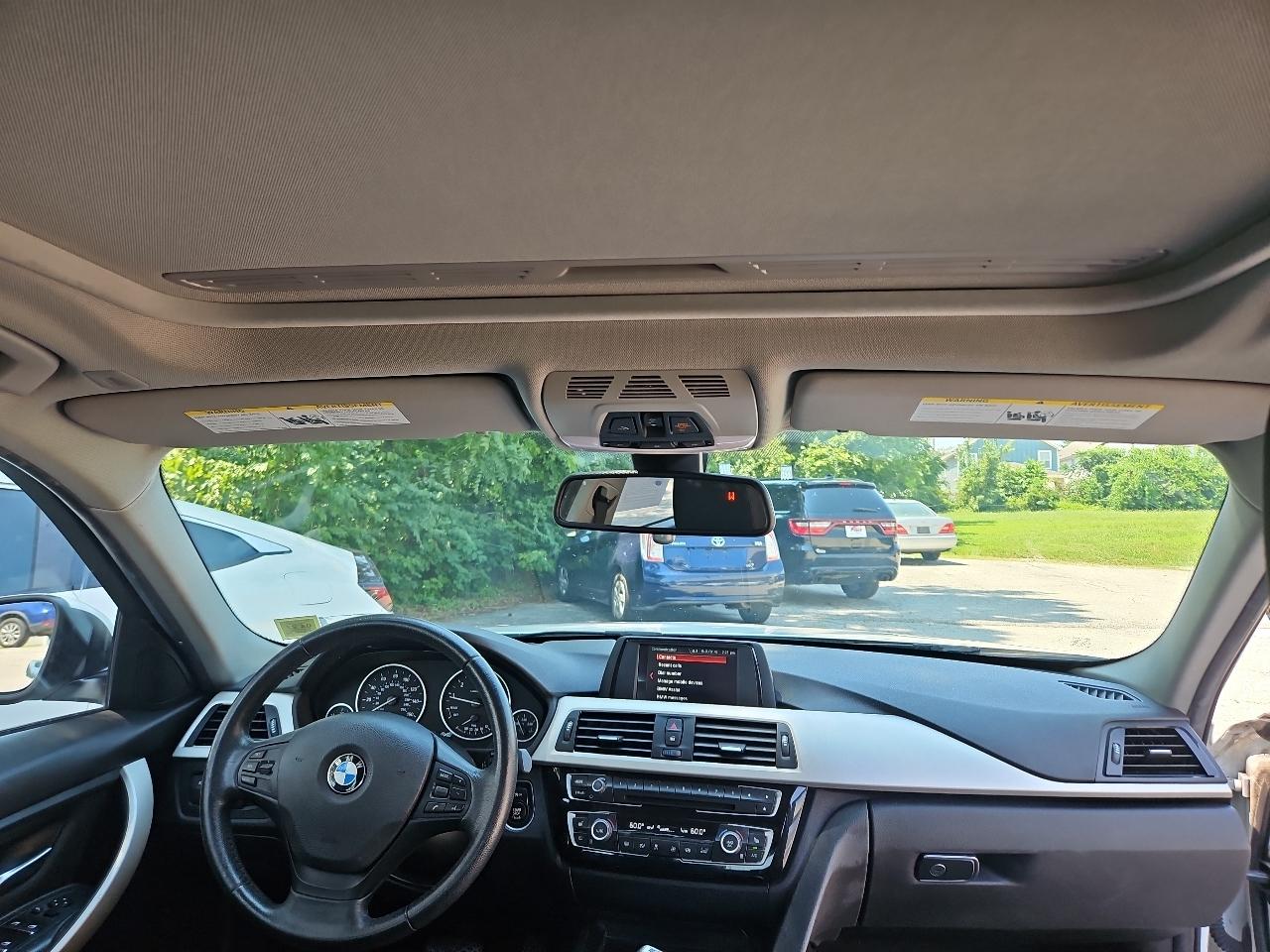 BMW 3-Series 320i xDrive Sedan 2018