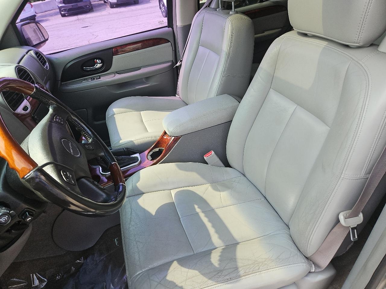 GMC Envoy Denali 4WD 2006