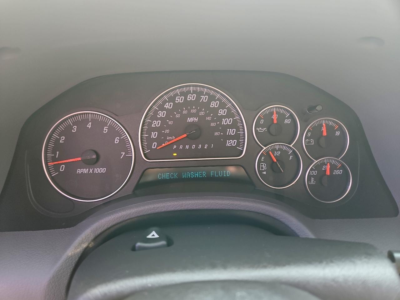 GMC Envoy Denali 4WD 2006