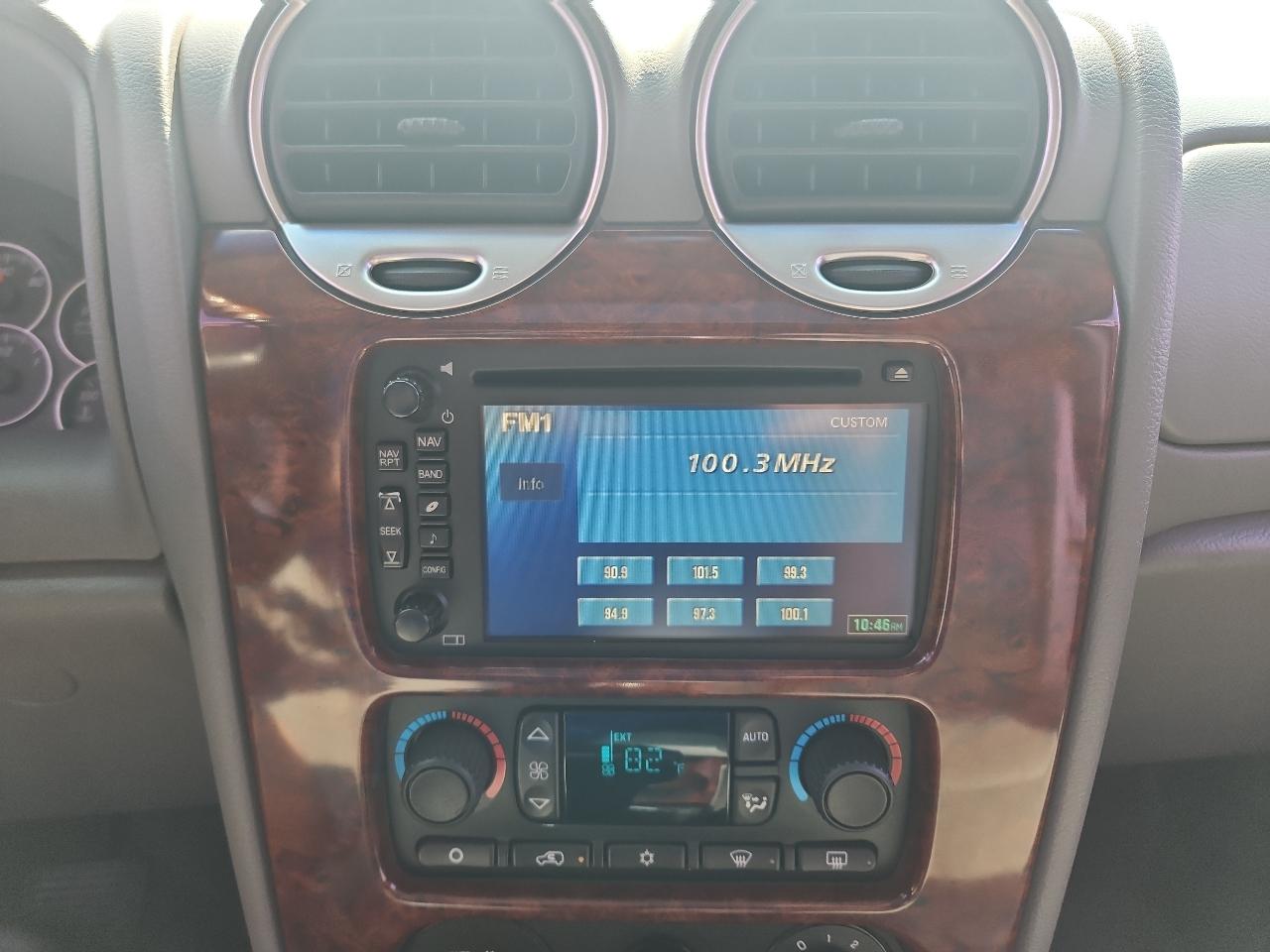 GMC Envoy Denali 4WD 2006