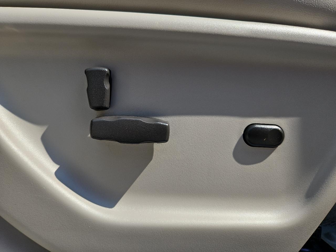 GMC Envoy Denali 4WD 2006