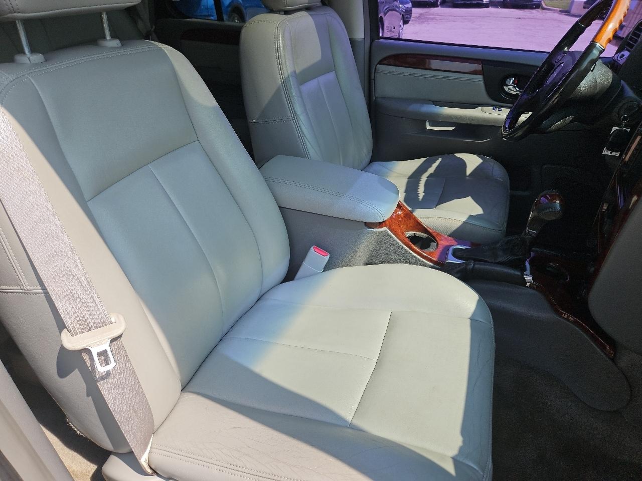 GMC Envoy Denali 4WD 2006