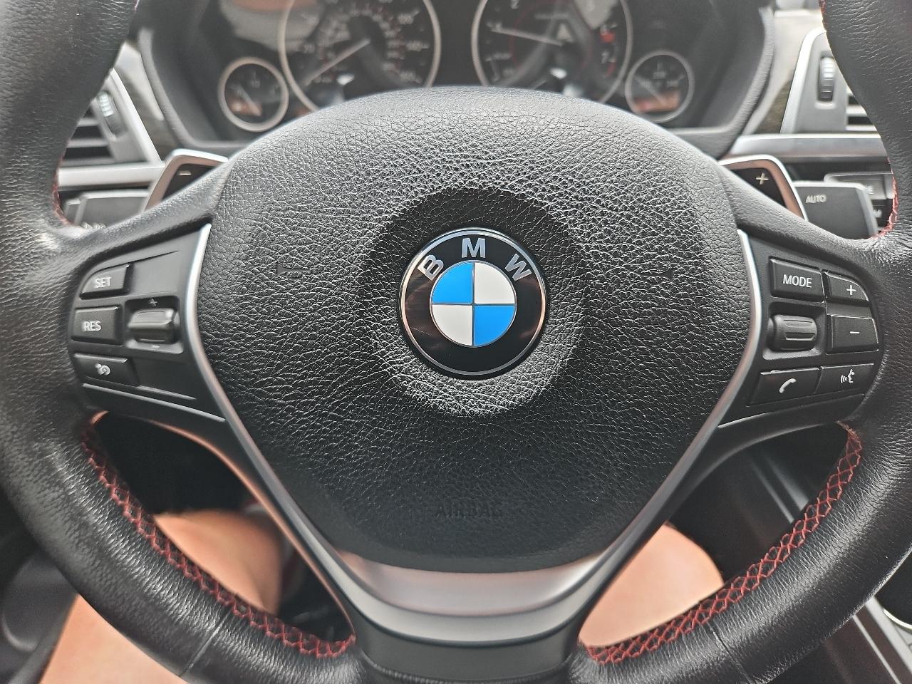 BMW 3-Series 330xi Sedan 2018