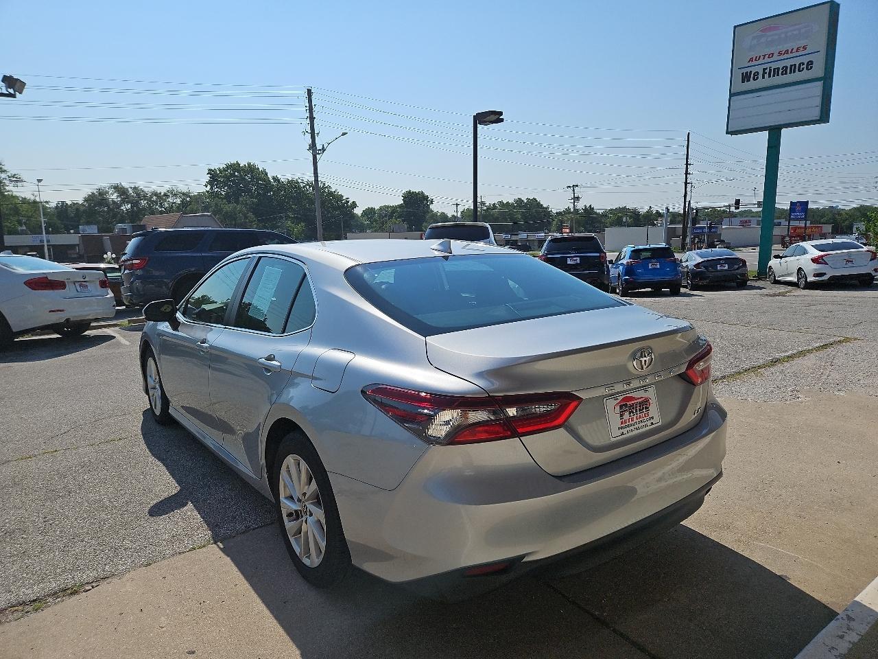Toyota Camry LE 2021