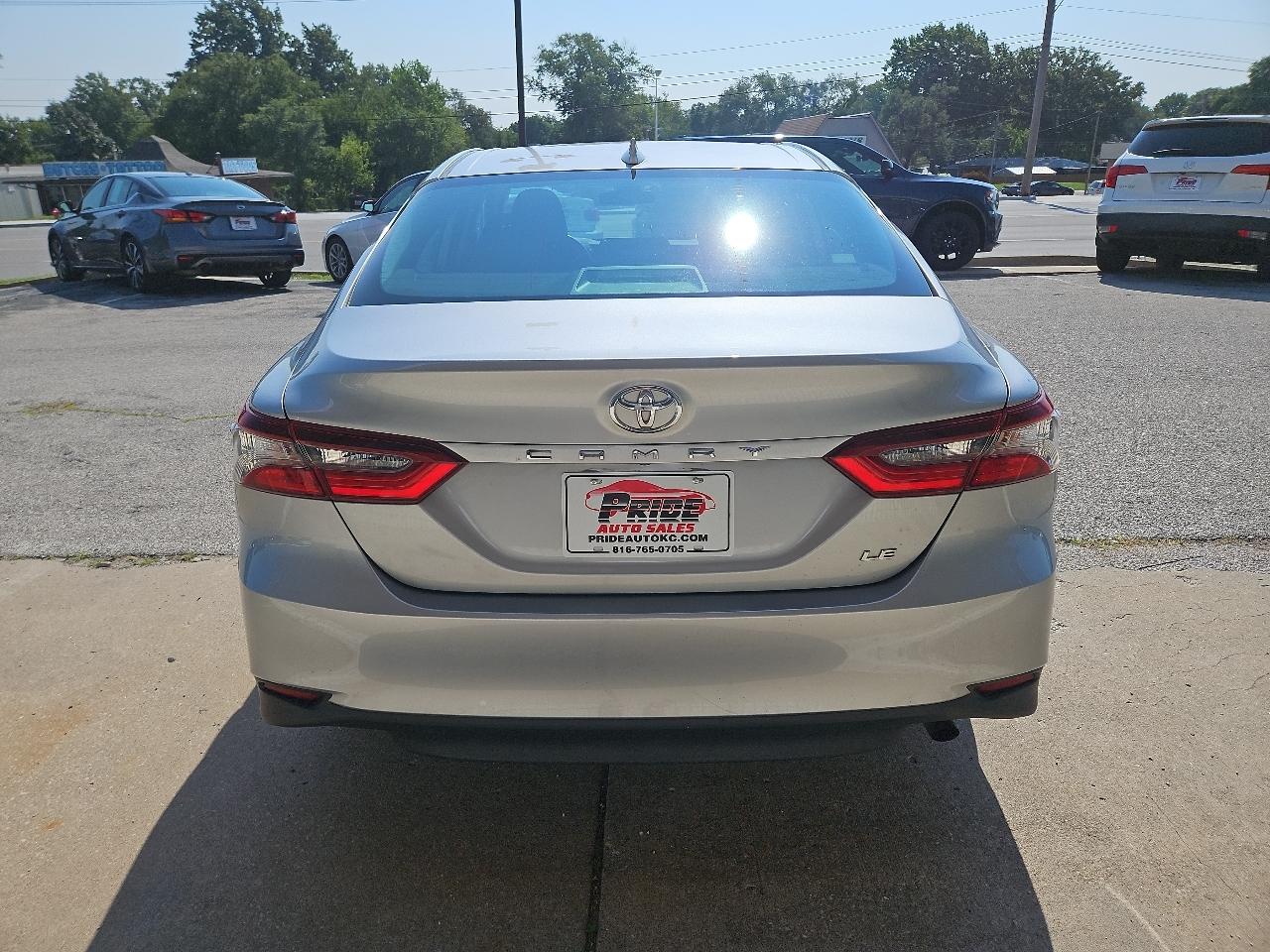 Toyota Camry LE 2021