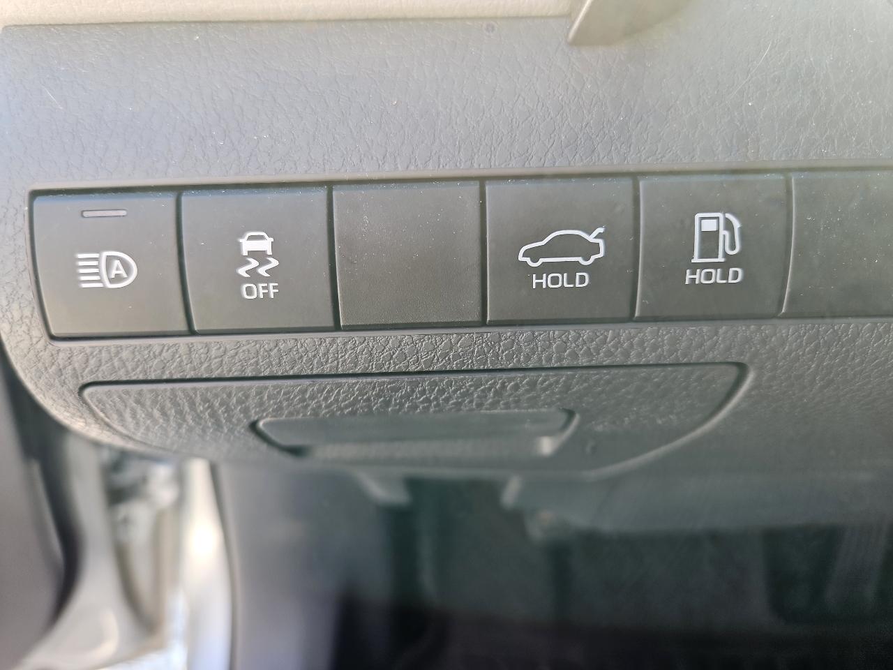 Toyota Camry LE 2021