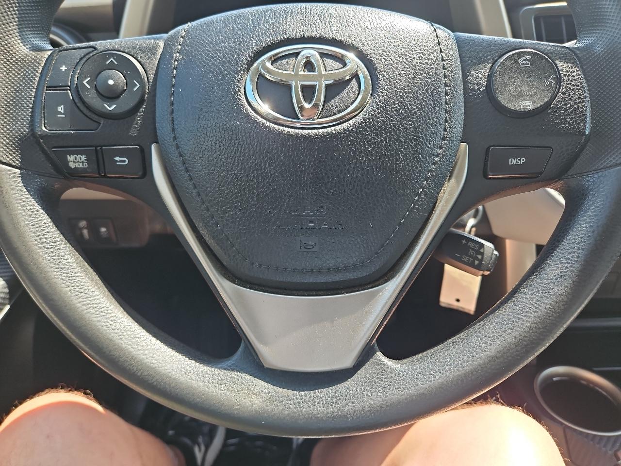 Toyota RAV4 XLE AWD 2015