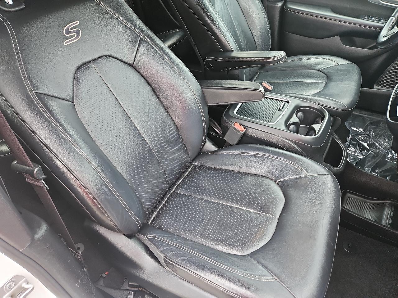 Chrysler Pacifica Touring-L Plus 2018