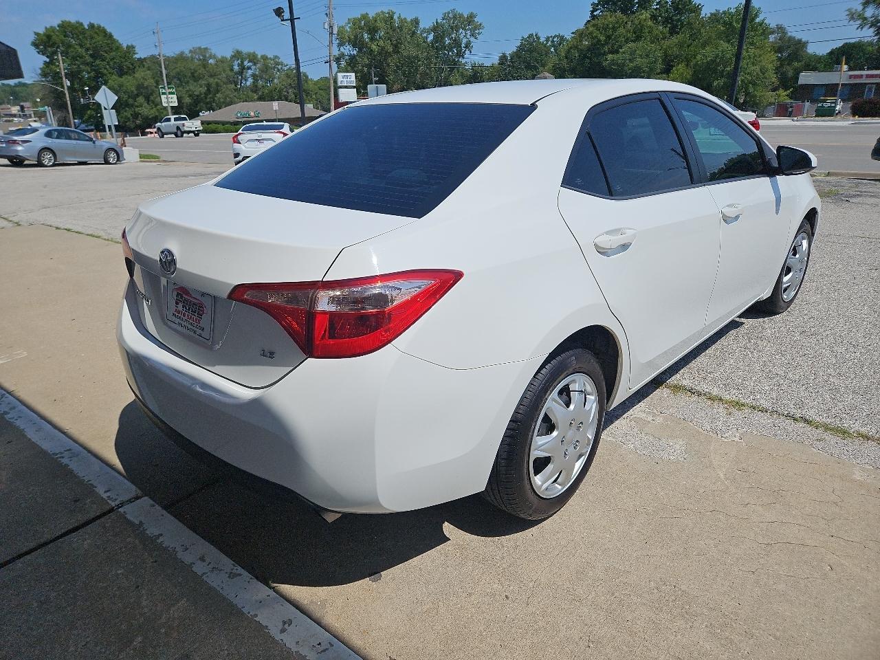 Toyota Corolla LE 2017