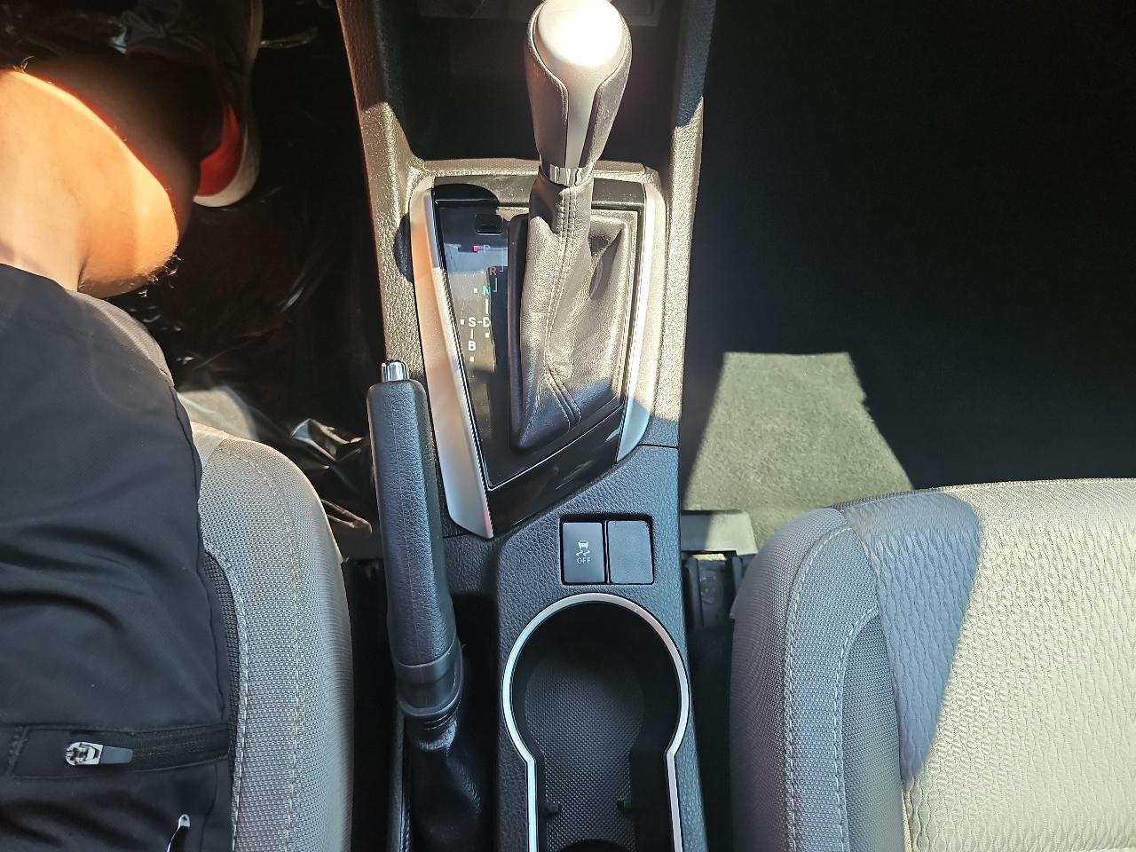 Toyota Corolla LE 2017