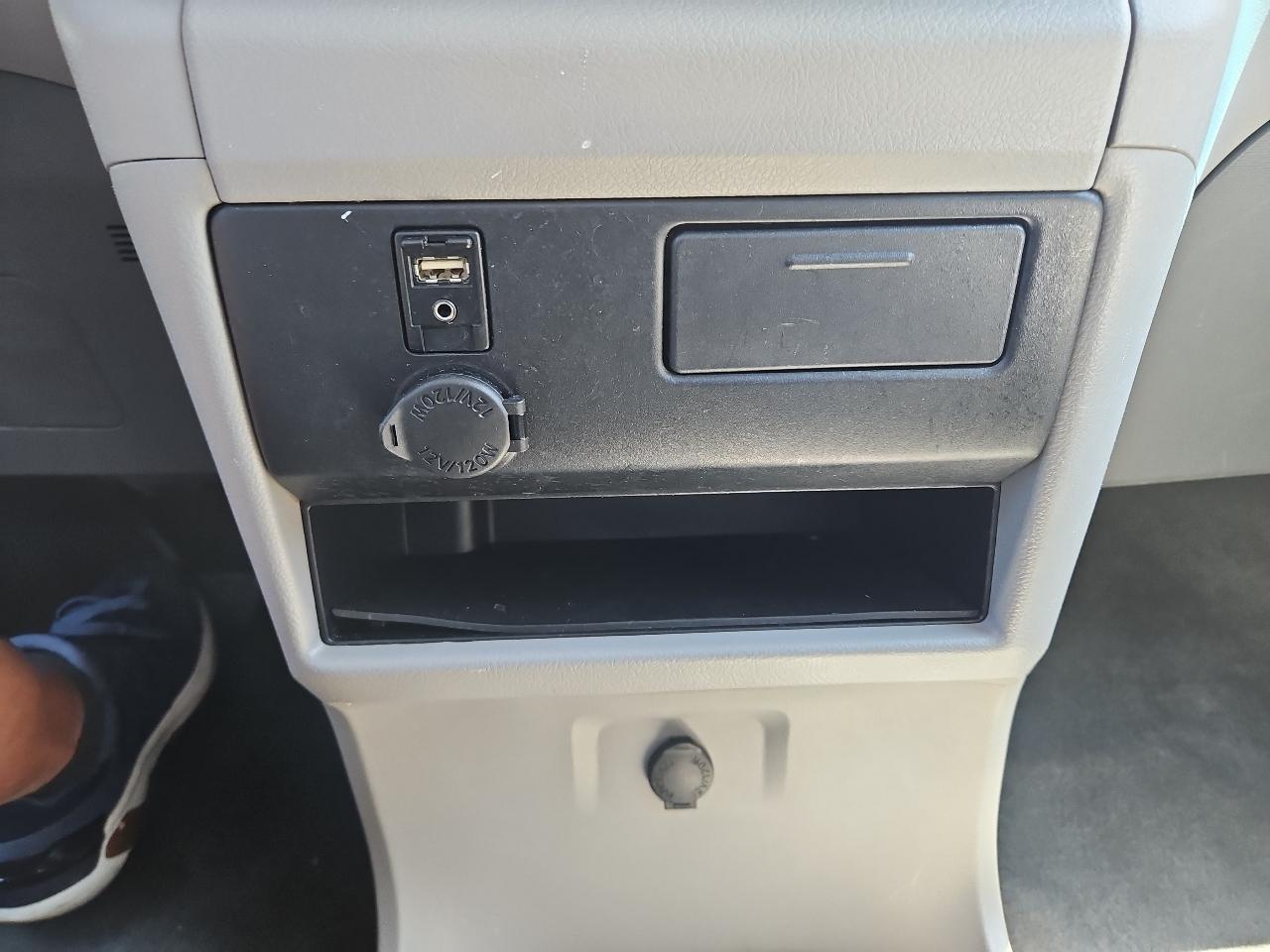 Toyota Sienna LE 8-Passenger 2017