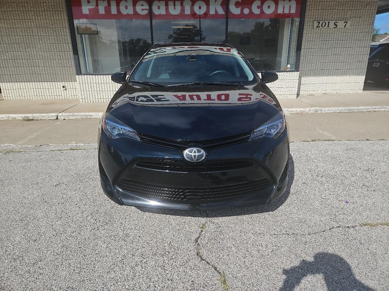 Toyota Corolla LE 2018