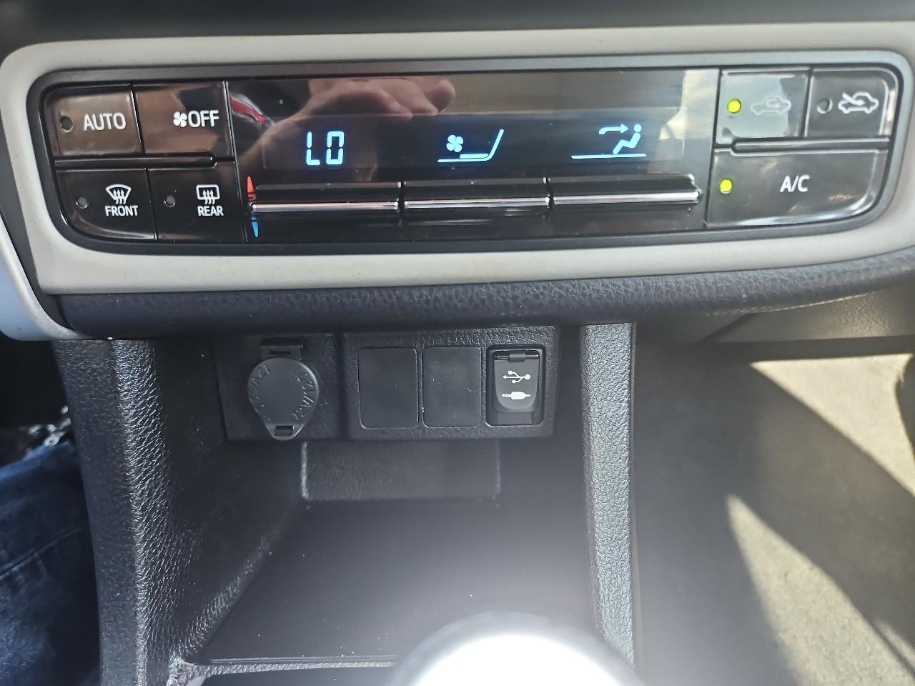 Toyota Corolla LE 2018