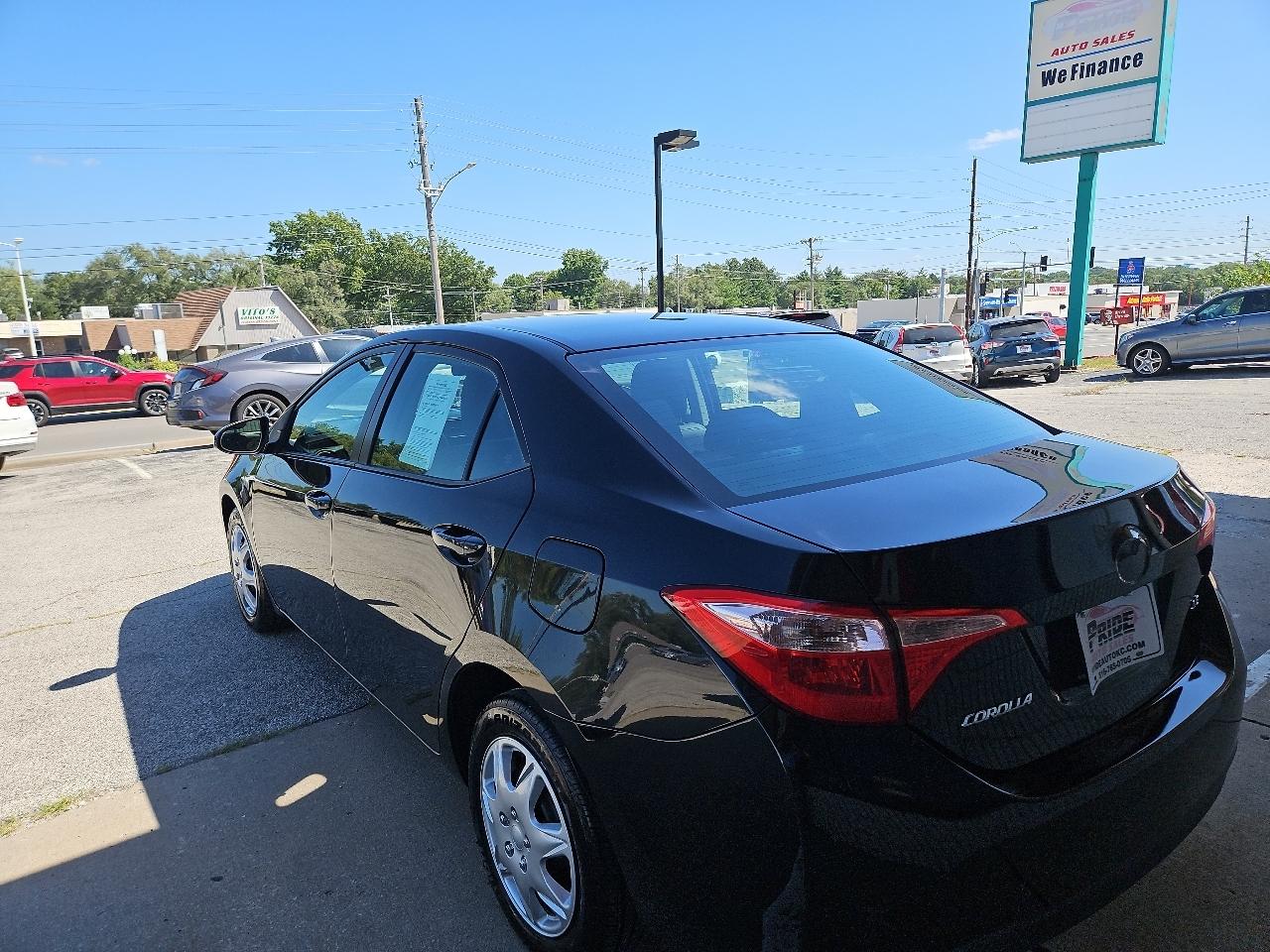 Toyota Corolla LE 2017