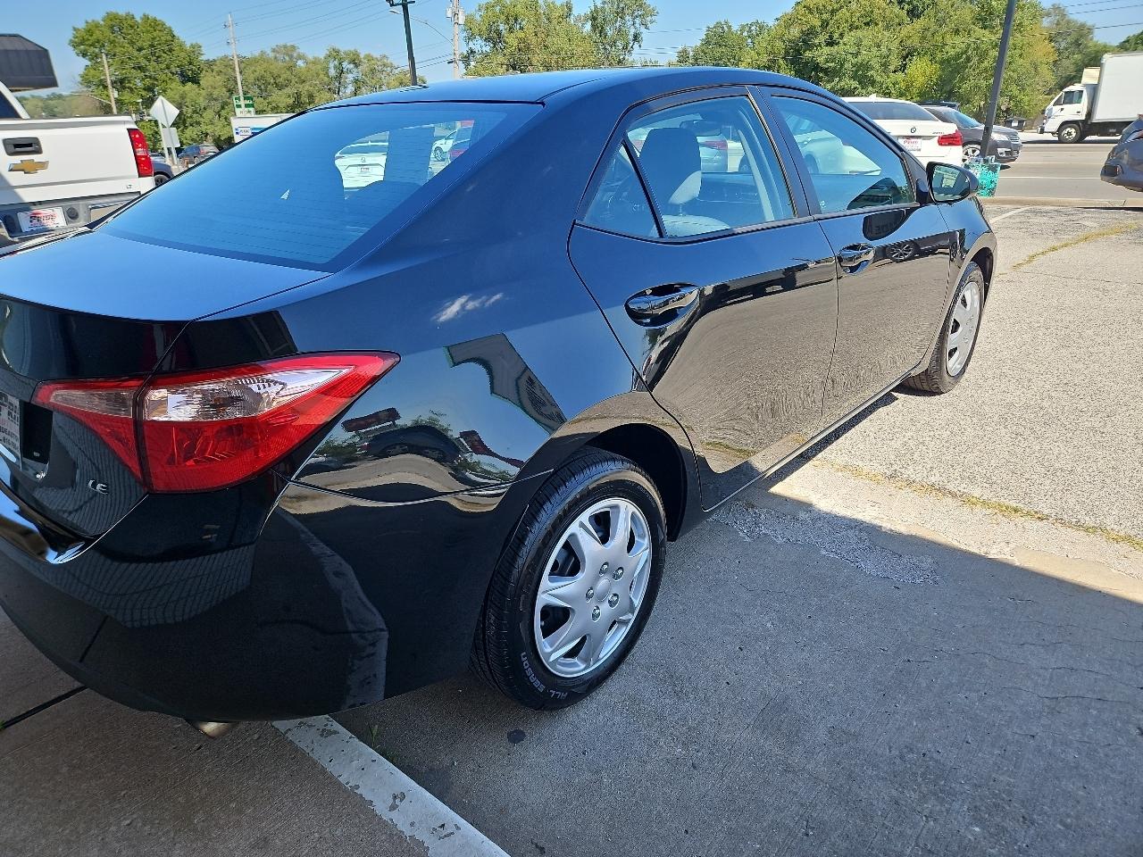 Toyota Corolla LE 2017