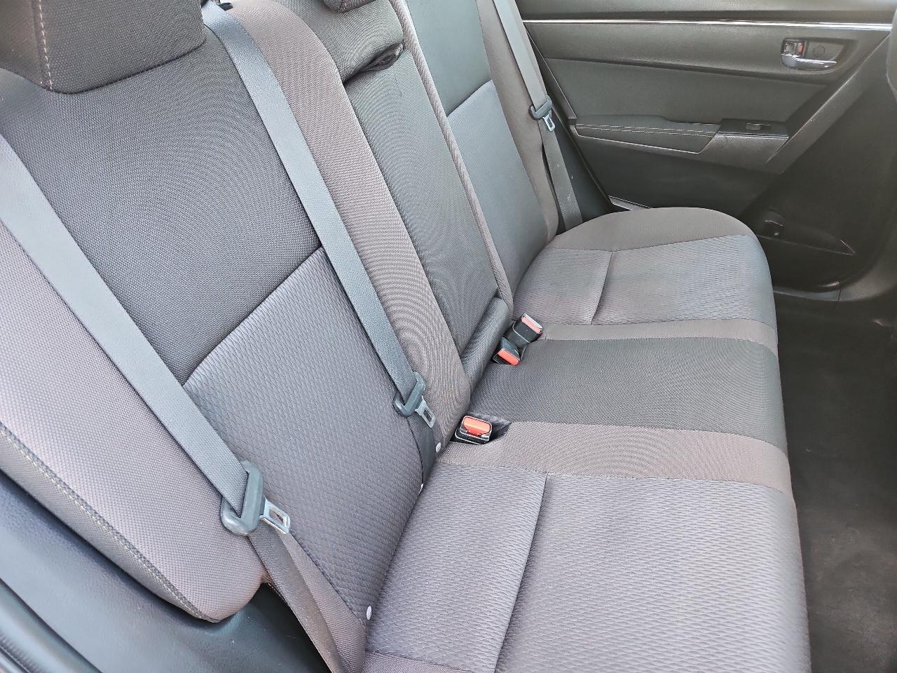 Toyota Corolla LE 2017