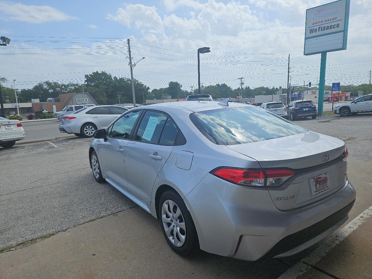 Toyota Corolla LE 2021