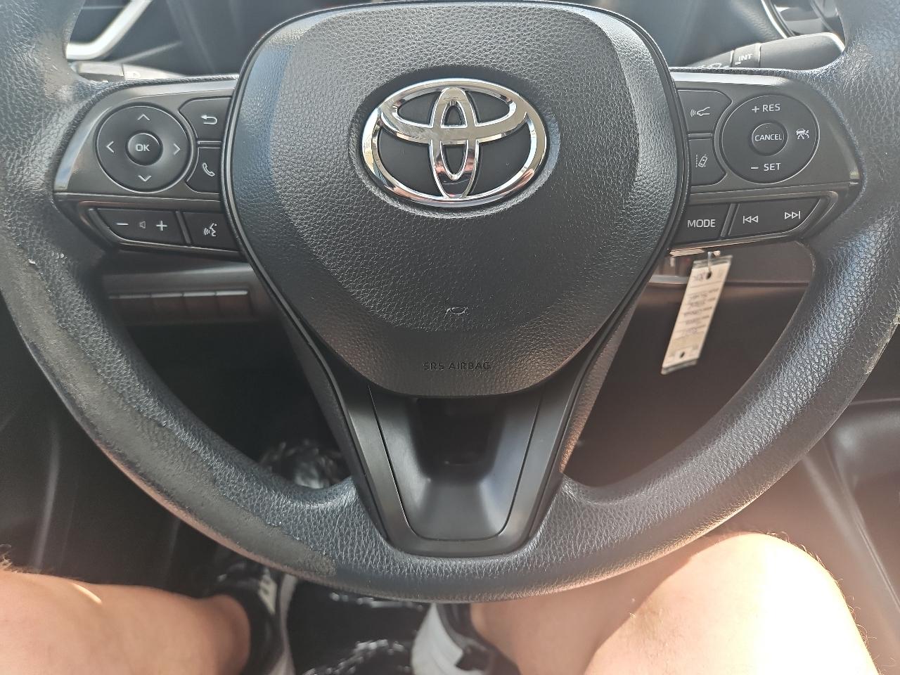 Toyota Corolla LE 2021