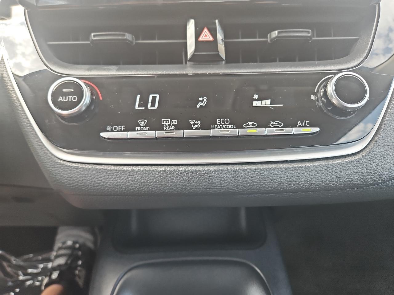 Toyota Corolla LE 2021