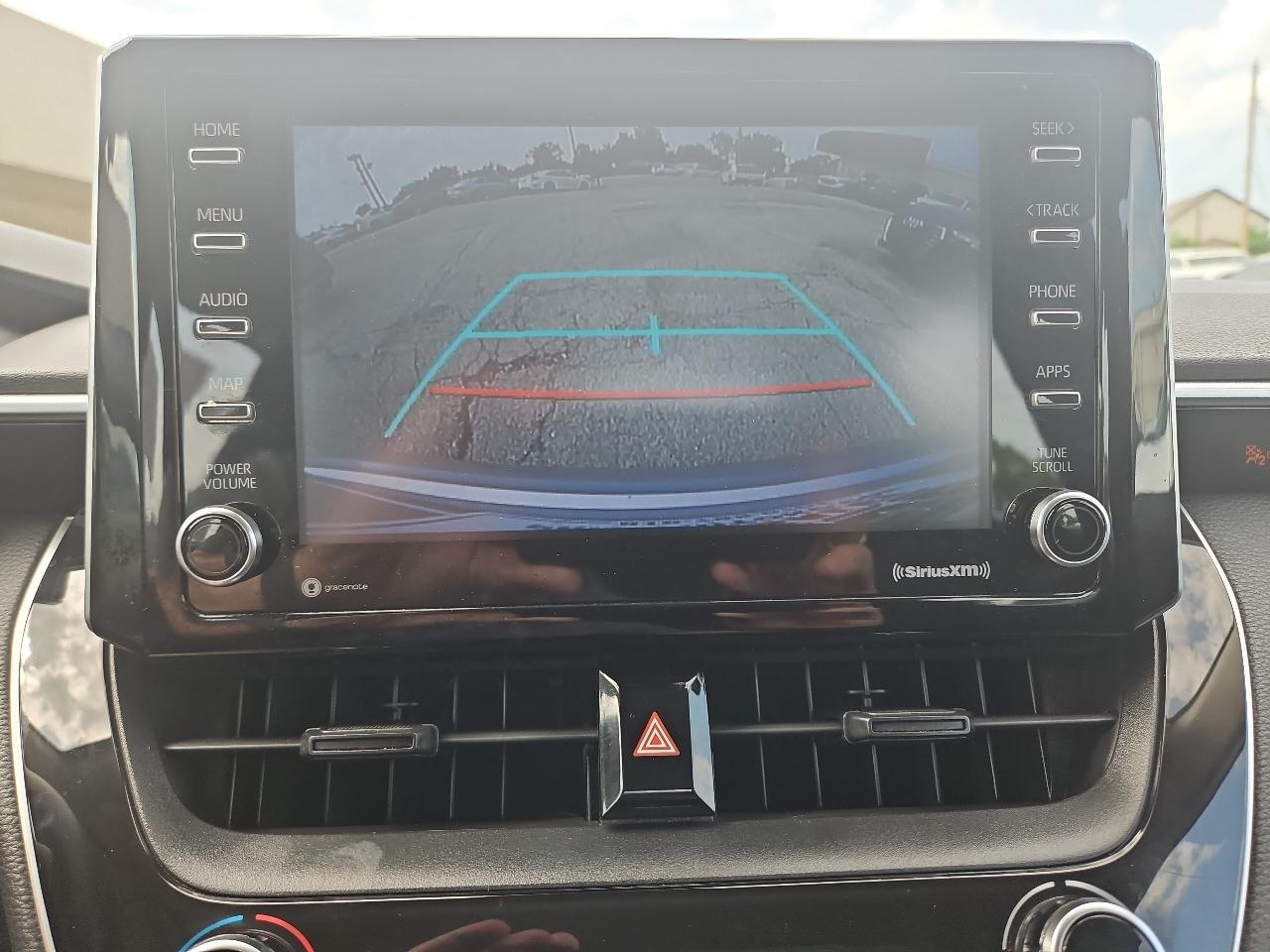 Toyota Corolla LE 2021