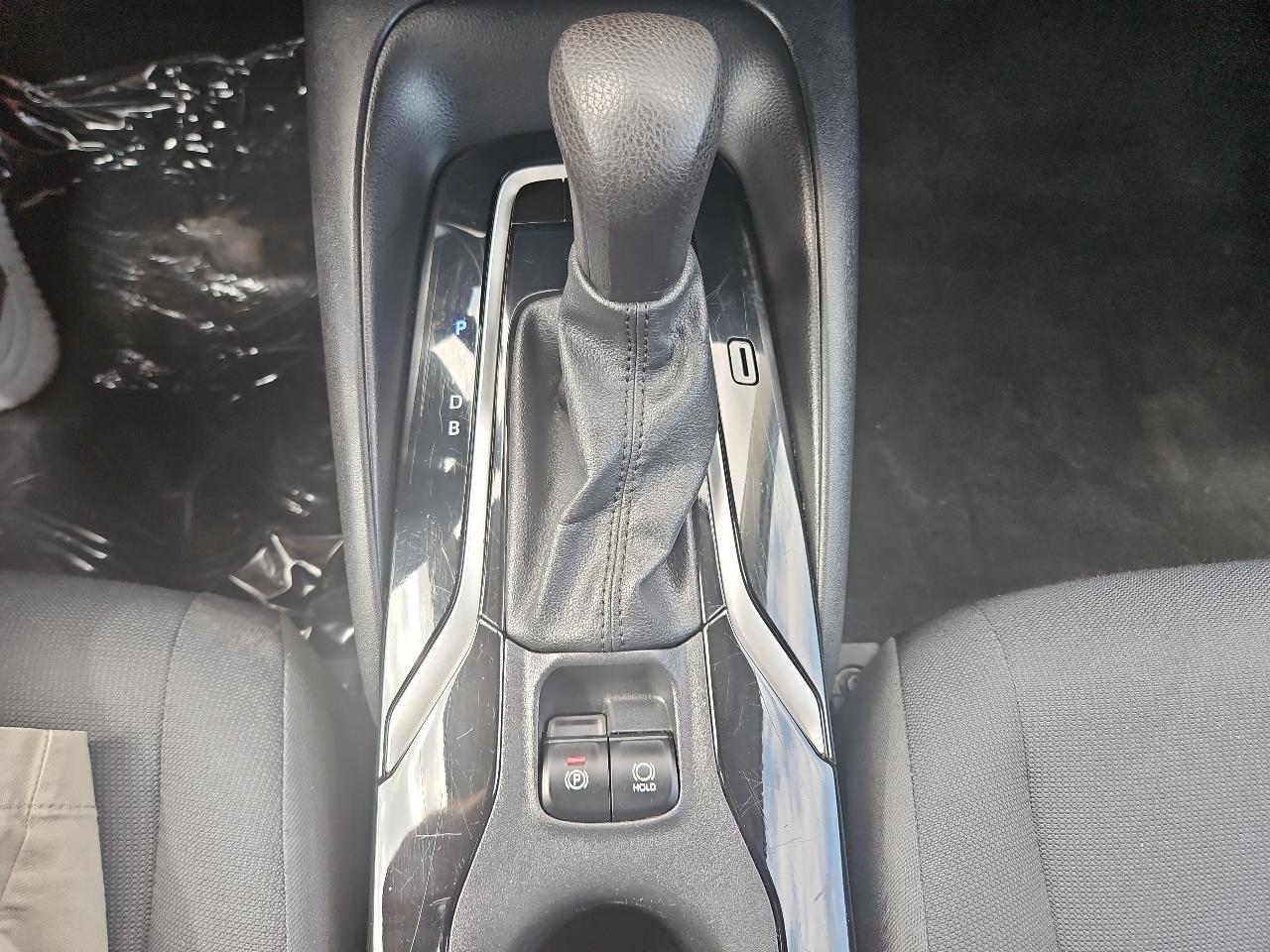 Toyota Corolla LE 2021