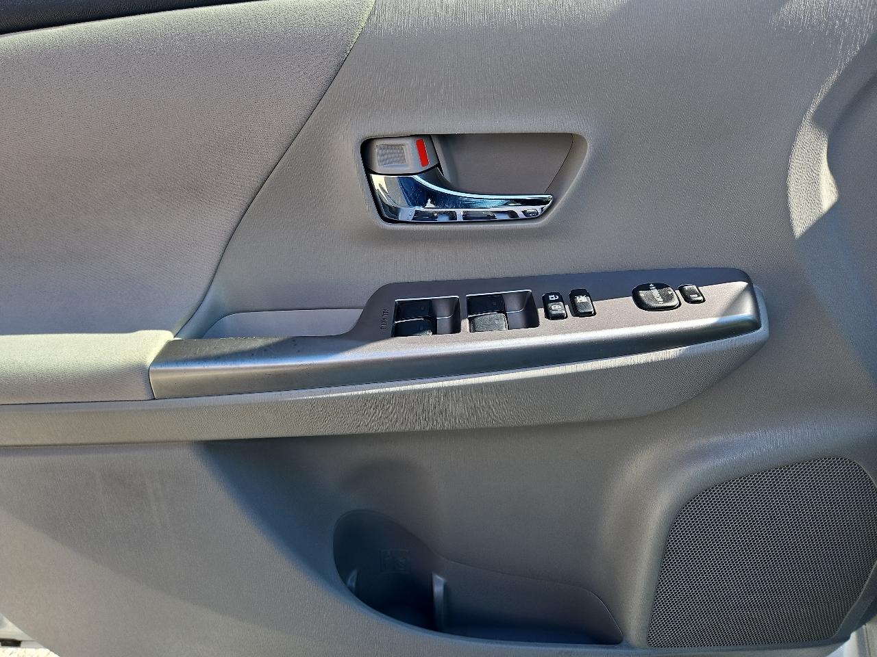 Toyota Prius V Two 2017
