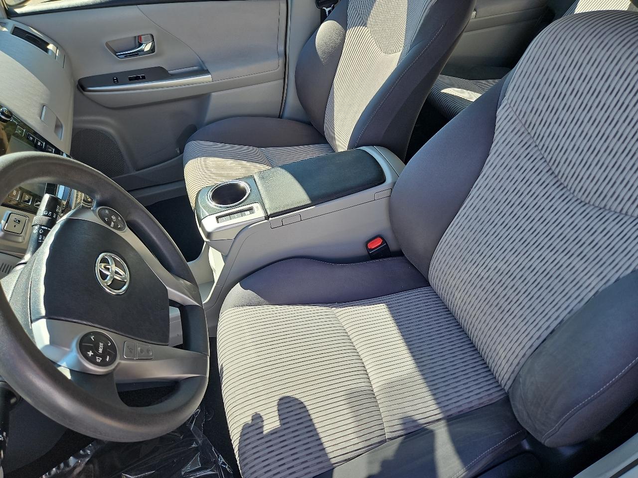 Toyota Prius V Two 2017