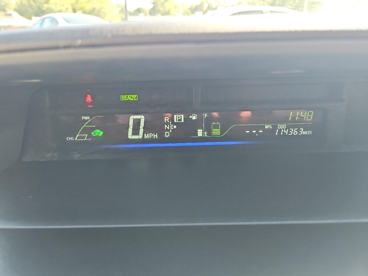Toyota Prius V Two 2017