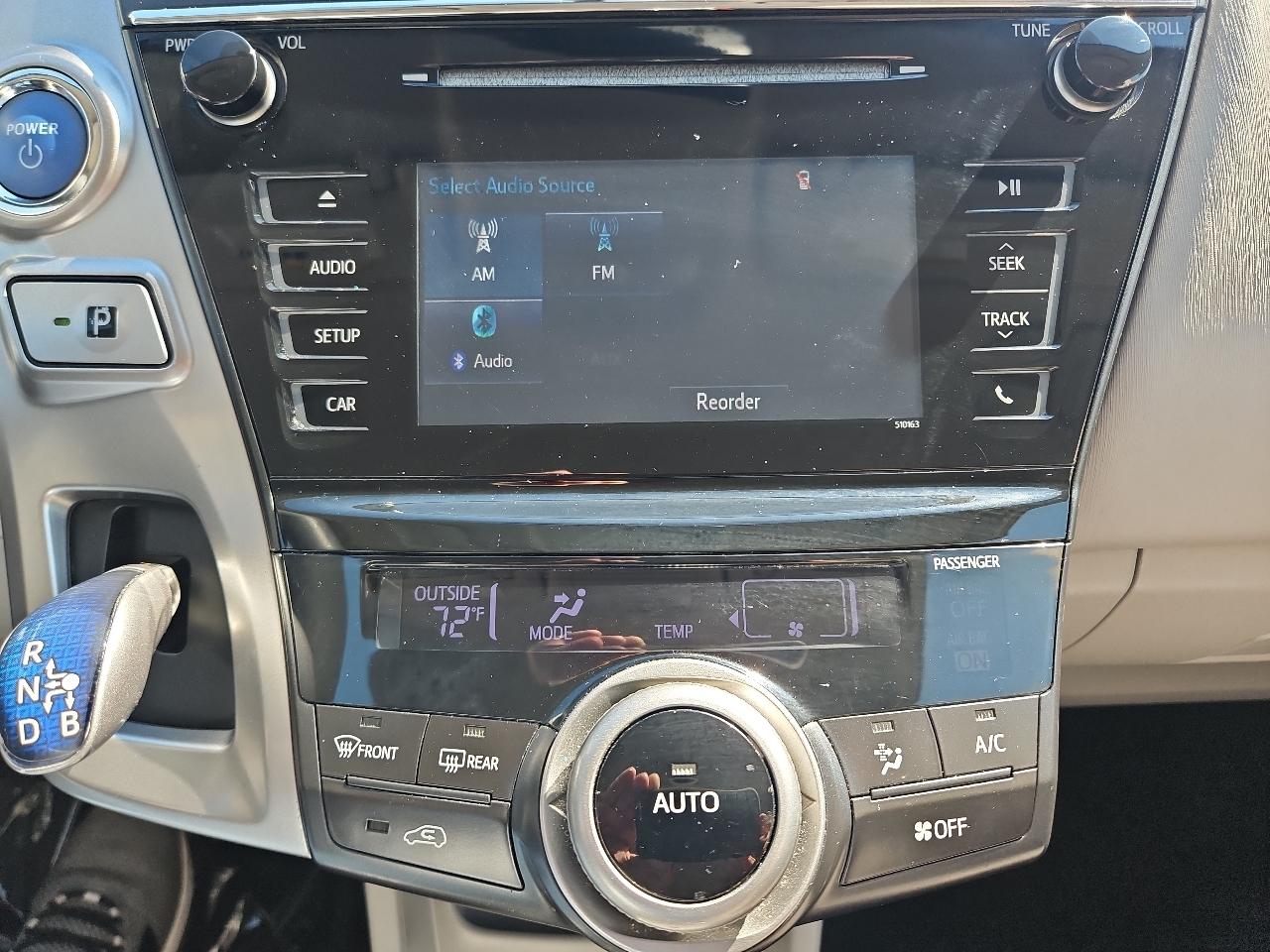 Toyota Prius V Two 2017