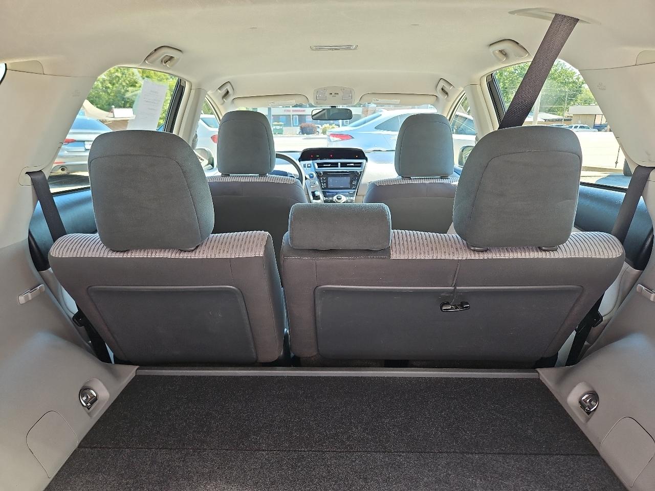 Toyota Prius V Two 2017