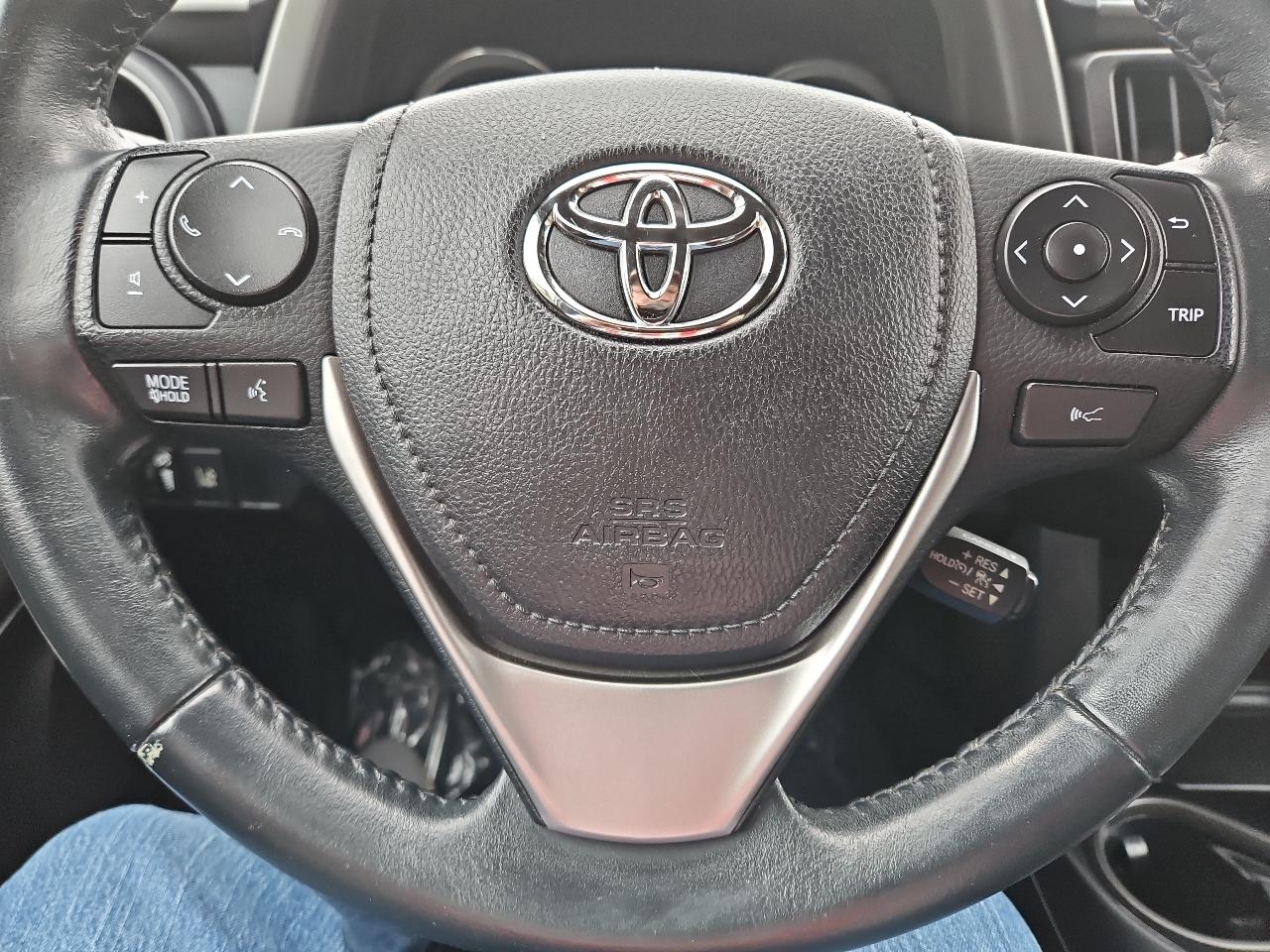 Toyota RAV4 SE 4WD 2016