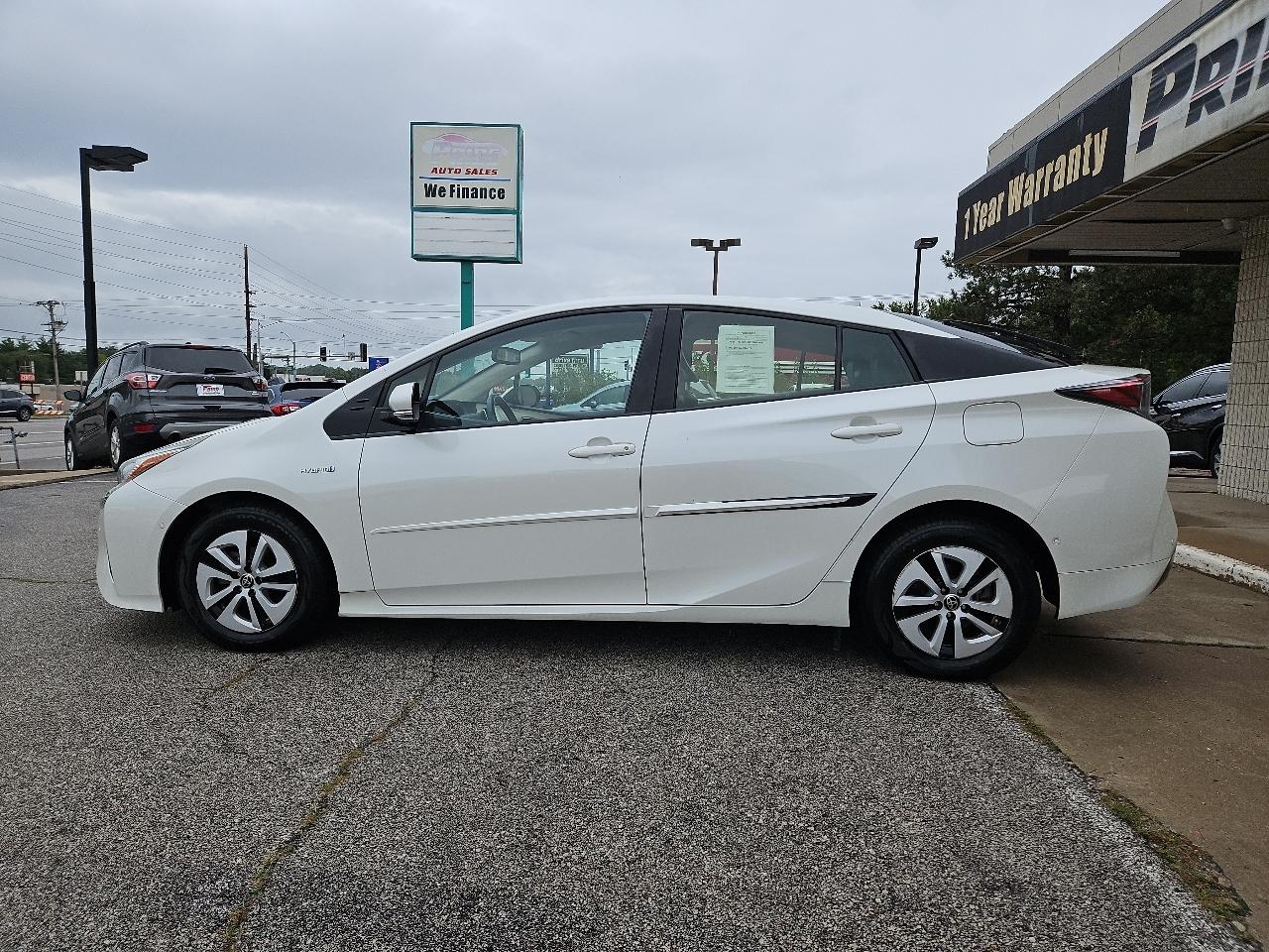Toyota Prius Four 2018