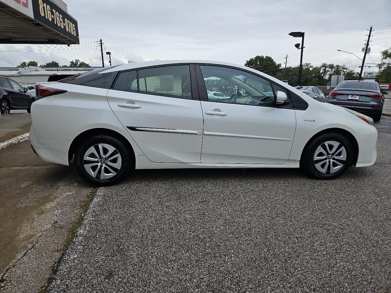 Toyota Prius Four 2018