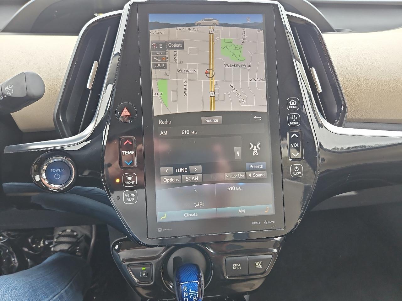 Toyota Prius Four 2018