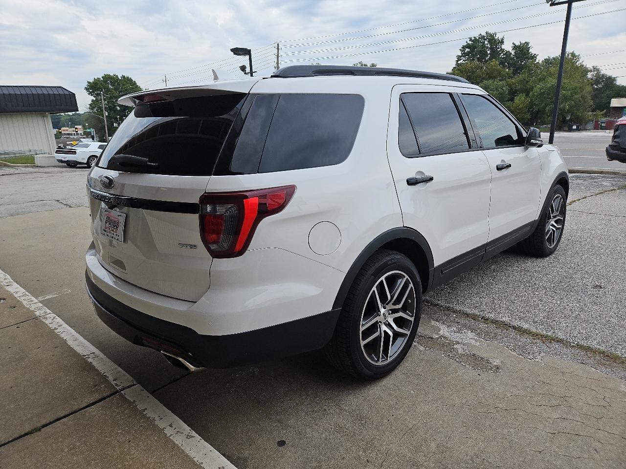 Ford Explorer Sport 4WD 2017