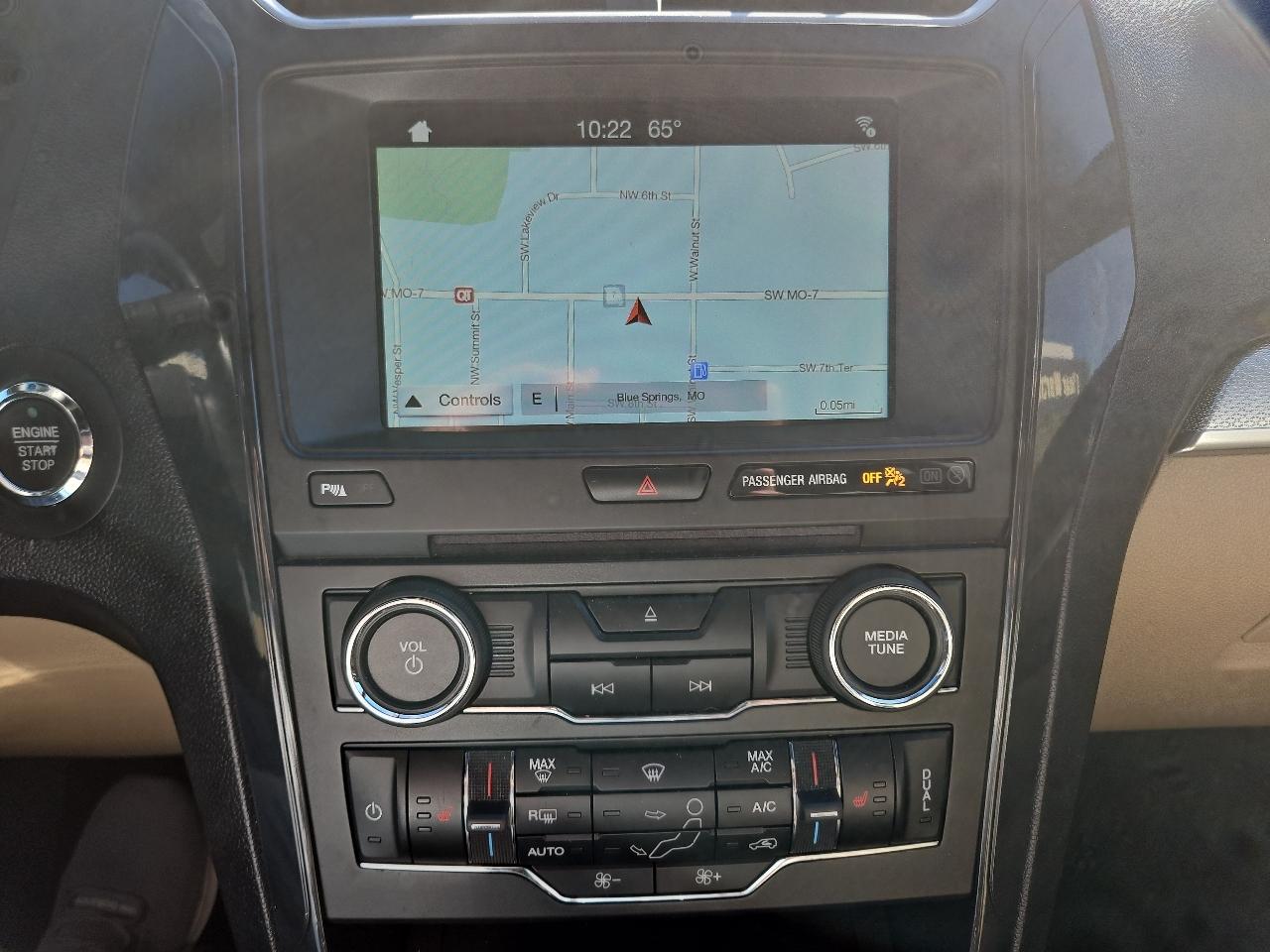 Ford Explorer XLT 4WD 2017