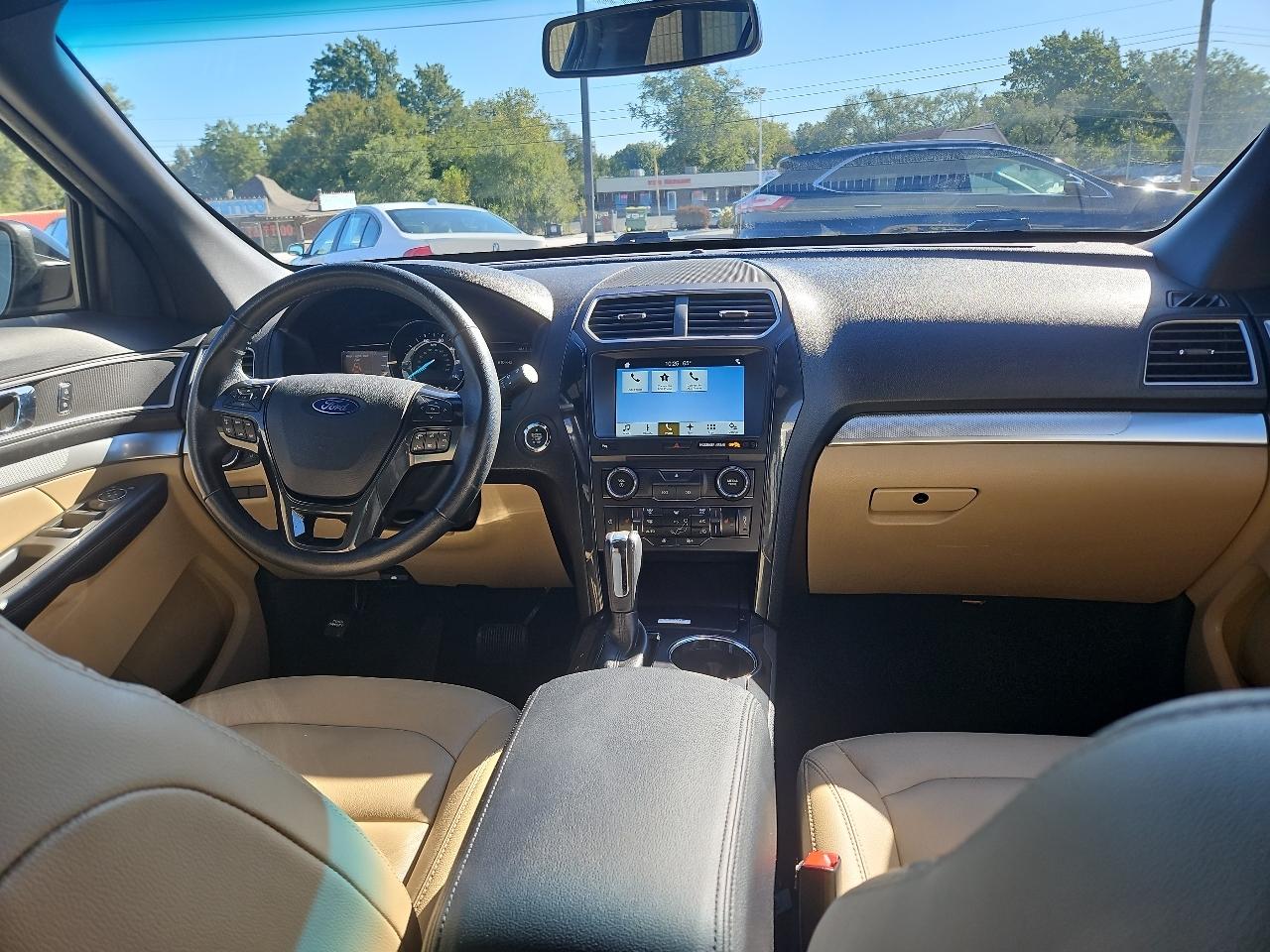 Ford Explorer XLT 4WD 2017