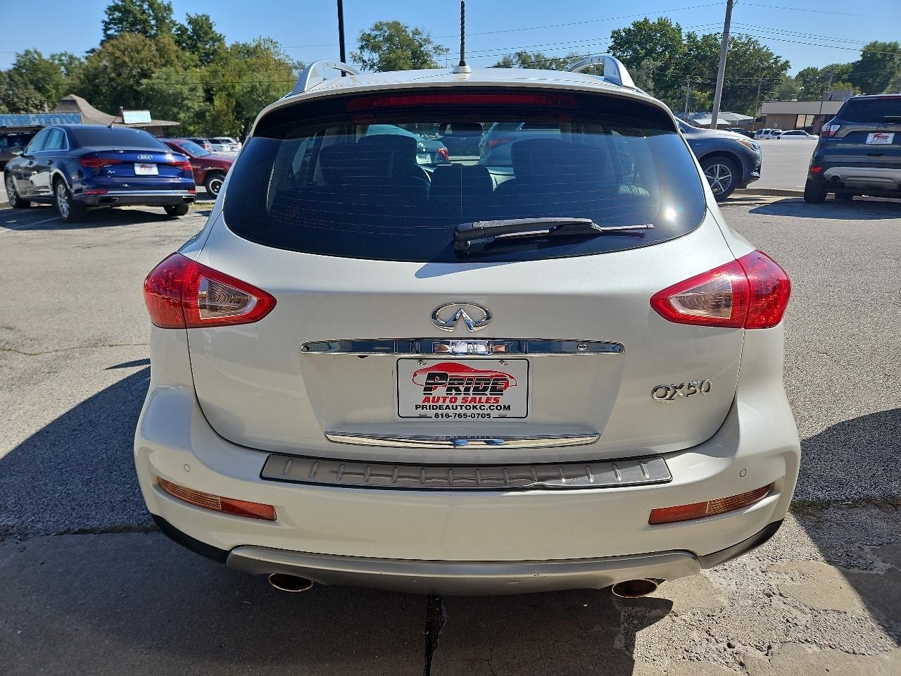 Infiniti QX50 Base AWD 2017