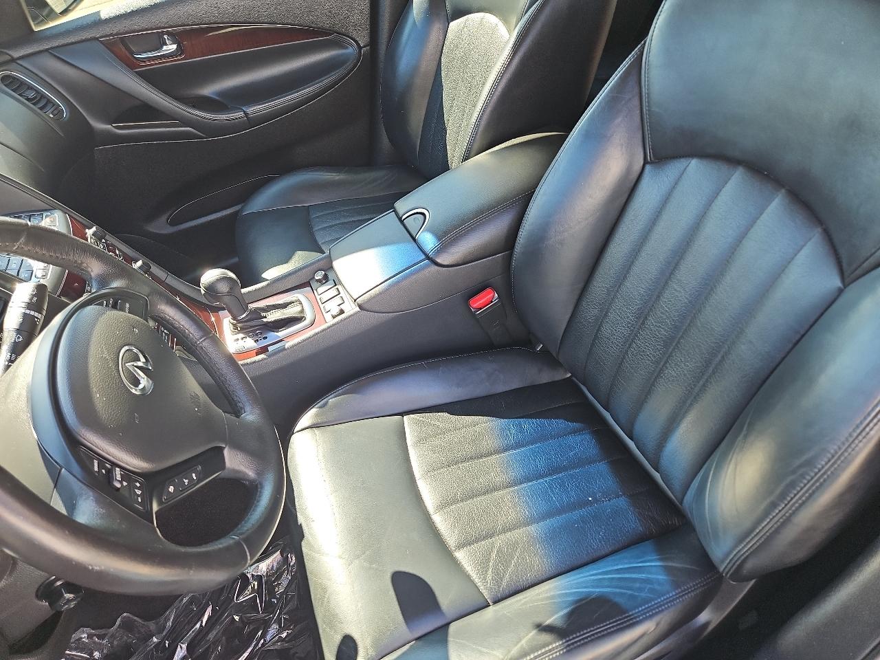 Infiniti QX50 Base AWD 2017