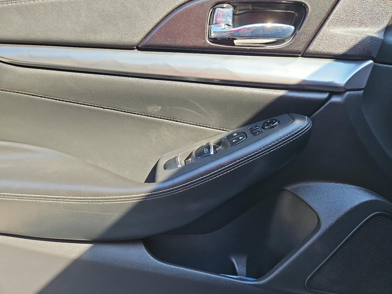 Nissan Maxima 3.5 SV 2019