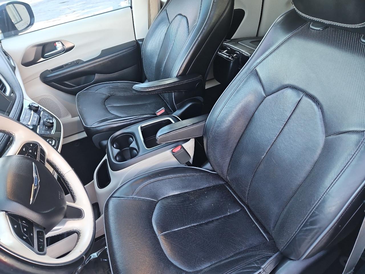 Chrysler Pacifica Limited 2018