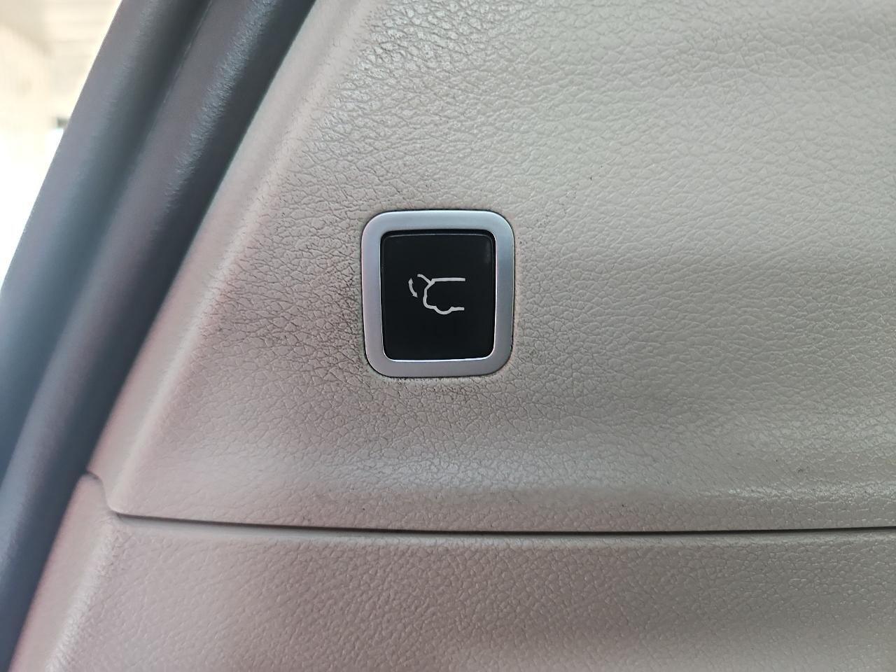 Chrysler Pacifica Limited 2018
