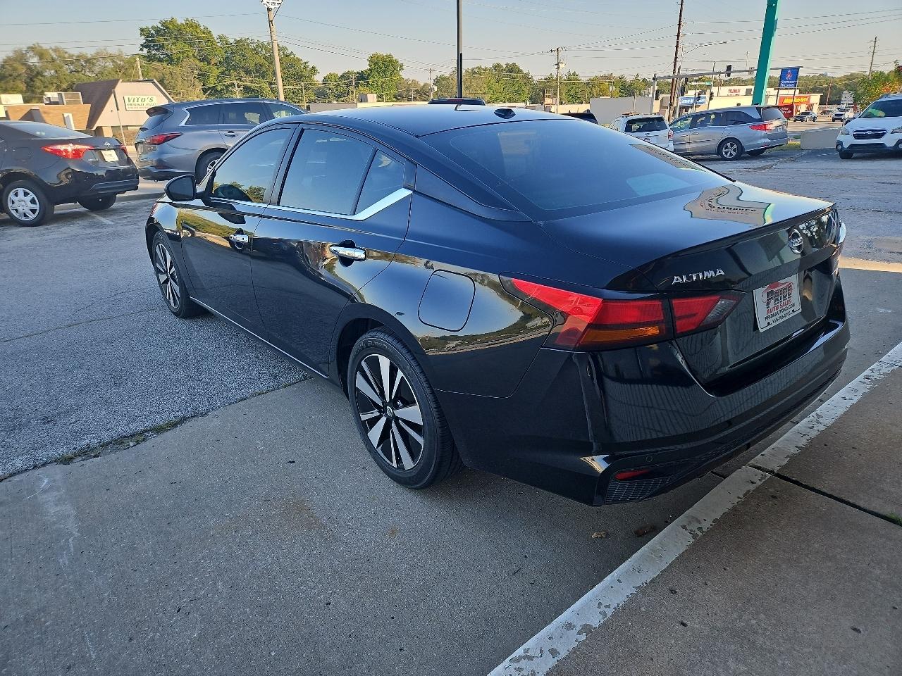 Nissan Altima 2.5 SV 2021