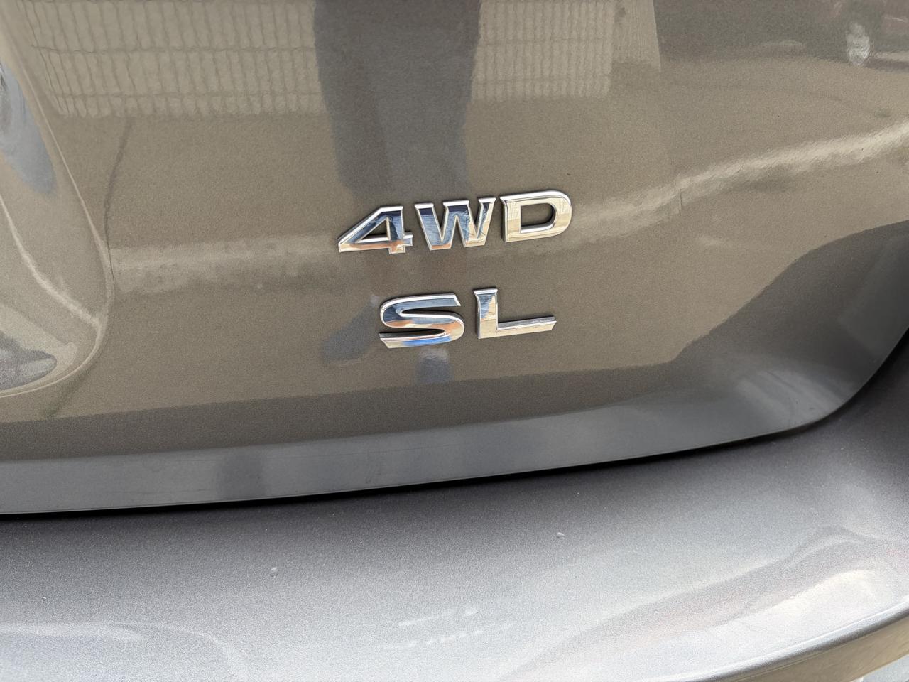 Nissan Pathfinder SL 4WD 2018