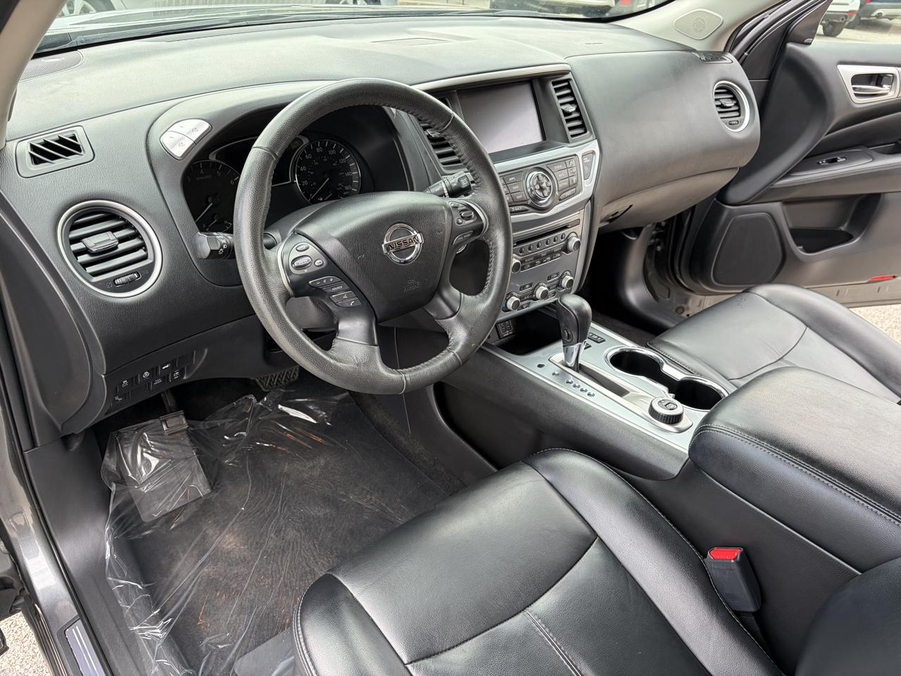 Nissan Pathfinder SL 4WD 2018